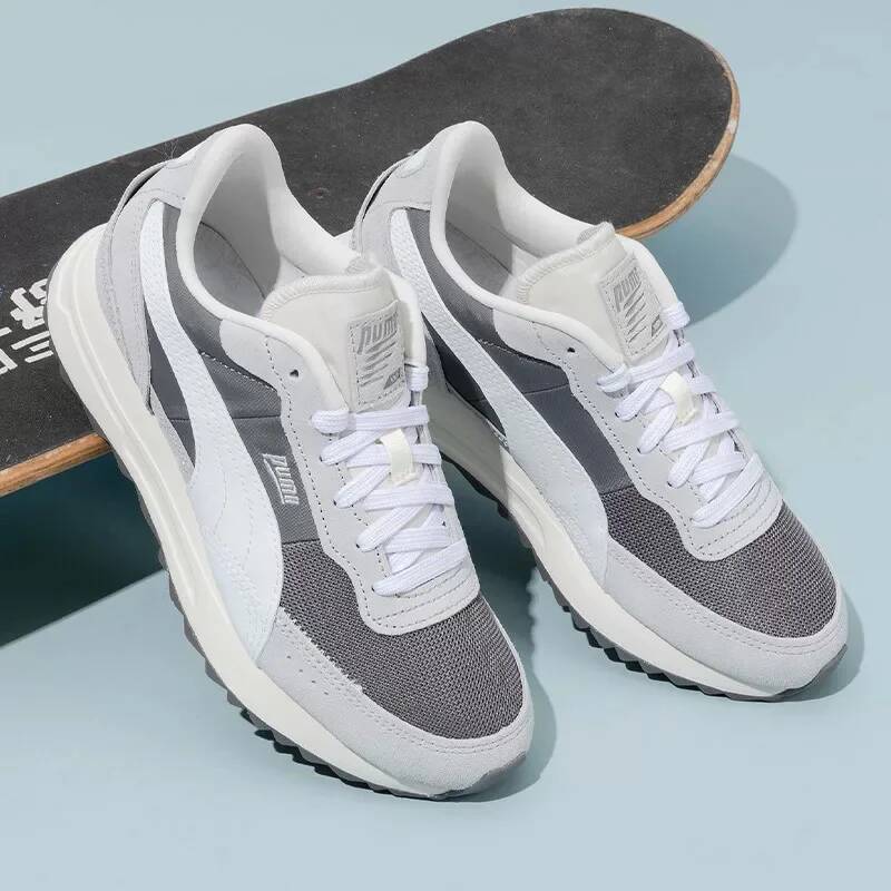 PUMA Men White Black Low Top S - Women'S Shoes Puma Sneakers ulasan dan harga