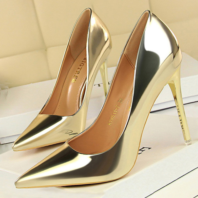 BIGTREE Shoes Woman Pumps Pate - Patent Leather Pump ulasan dan harga