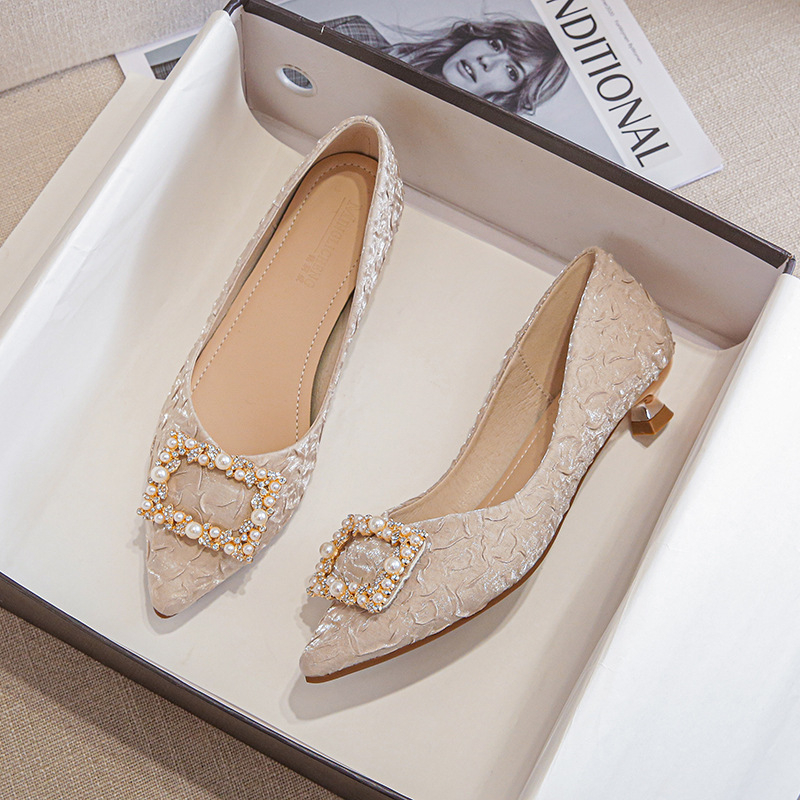Ivory Textured Satin Pointed T - Slingback Pumps Women ulasan dan harga